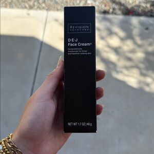 Revision Skincare D-E-J Face Cream